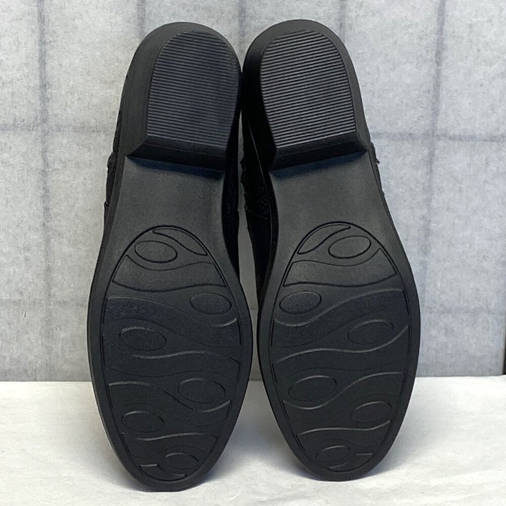 Easy Street Comfort Wave Black Cutout Low Block Heel Booties 9.5WW Faux Leather - Picture 10 of 13